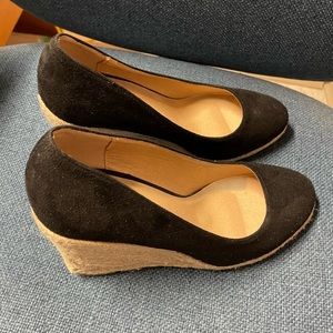 Womens wedge shoes, barely warn just too small for me!